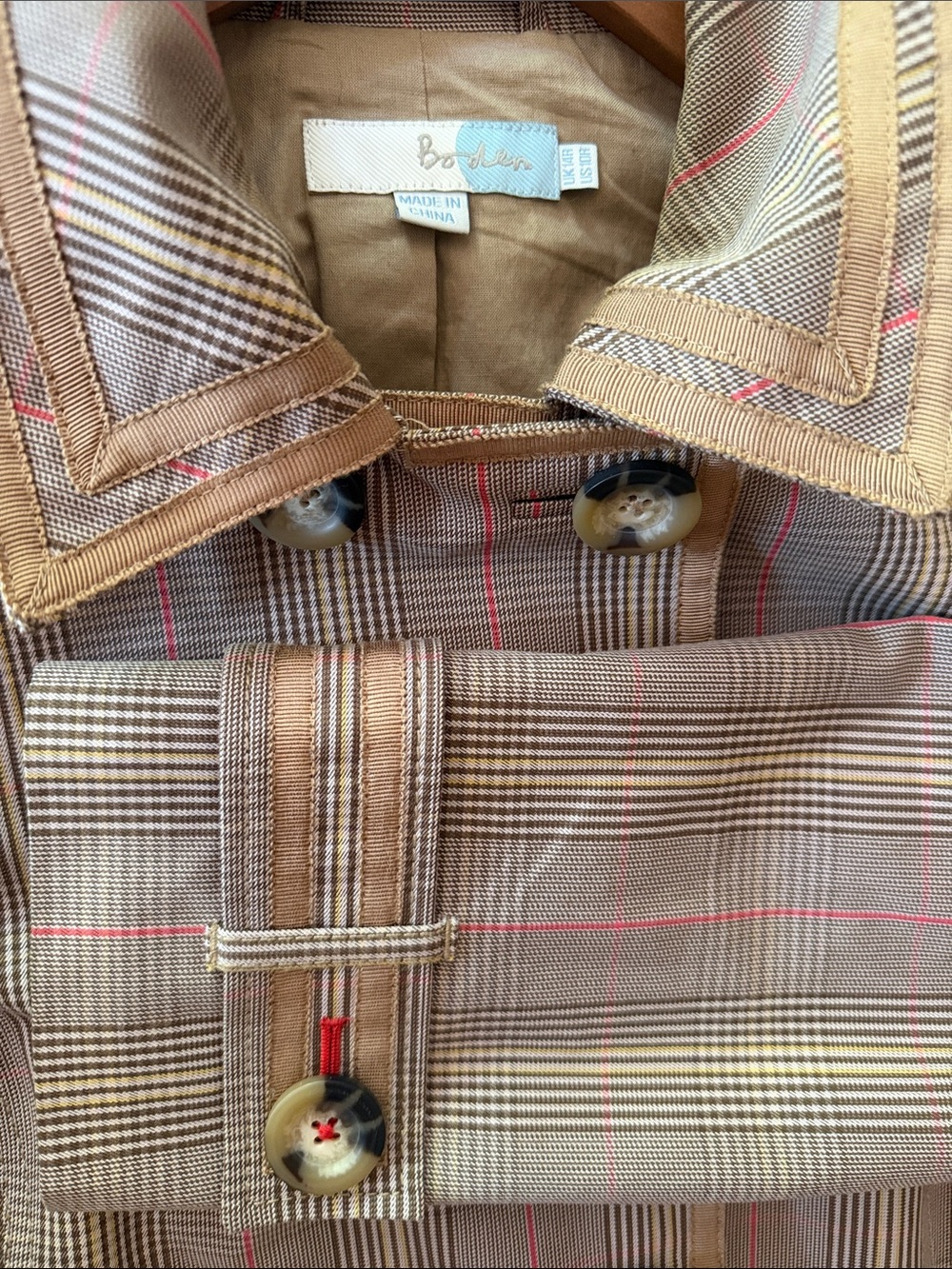 Boden Beige Plaid Trench with Pink Stripe - Picture 4 of 5